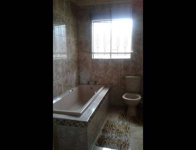 3 BEDROOM HOUSE FOR SALE IN BIRCH ACRES